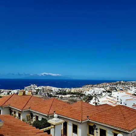 Apartment Ocean View With Pools
