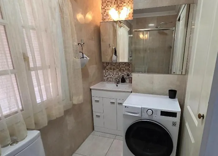 Ocean View With Pools Apartament