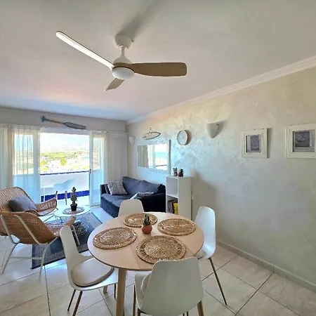 Ocean View With Pools Appartamento *
